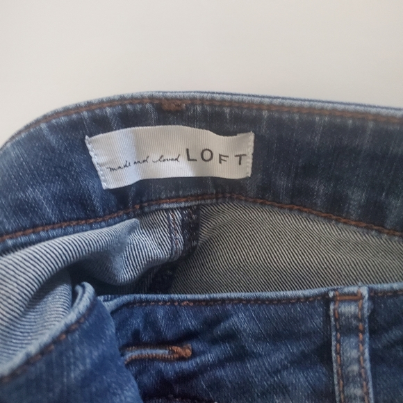 LOFT Curvy Soft Skinny Cropped Blue Jeans Pockets Festival Weekend Travel Comfy - Picture 6 of 7